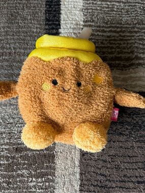 NWT BUMBUMZ HONEY POT PLUSHIE Heidi